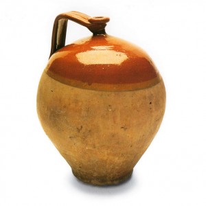 Ceramica d’uso del mediterraneo. Contenitore d'acqua No. 4